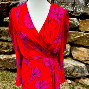 NWT Harlan Floral Sketch Long Sleeve Size MED retails 157 Perfect wedding dress